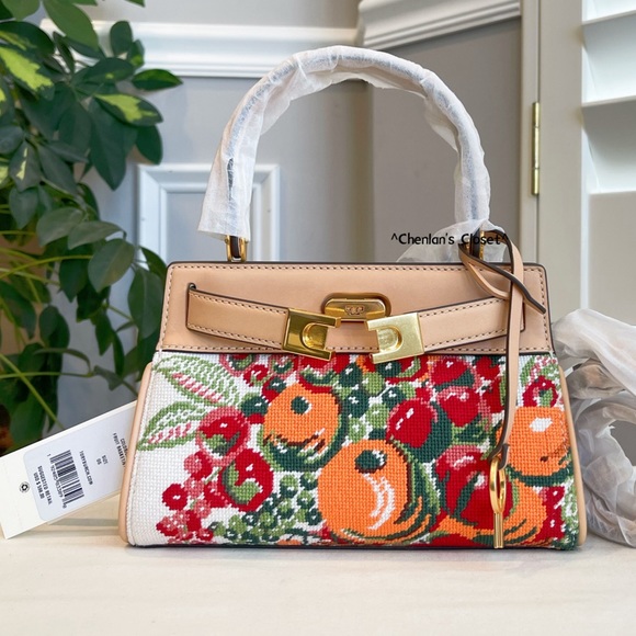 🔥NeW! Tory Burch Lee Radziwill Needlepoint Petite Bag - Picture 8 of 15